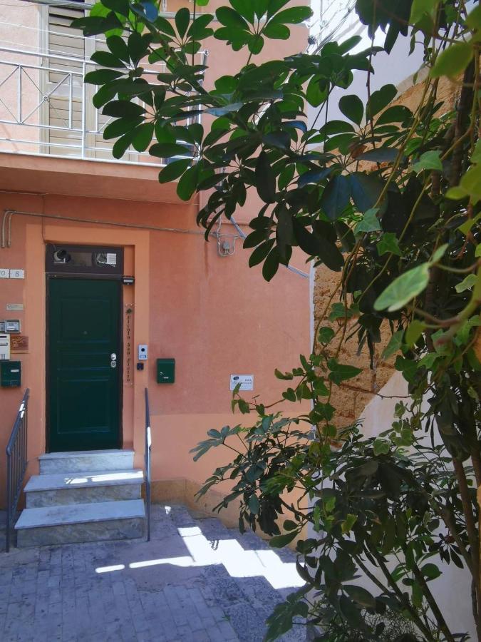Casa Vacanze Vicolo San Pietro Agrigento Exterior foto